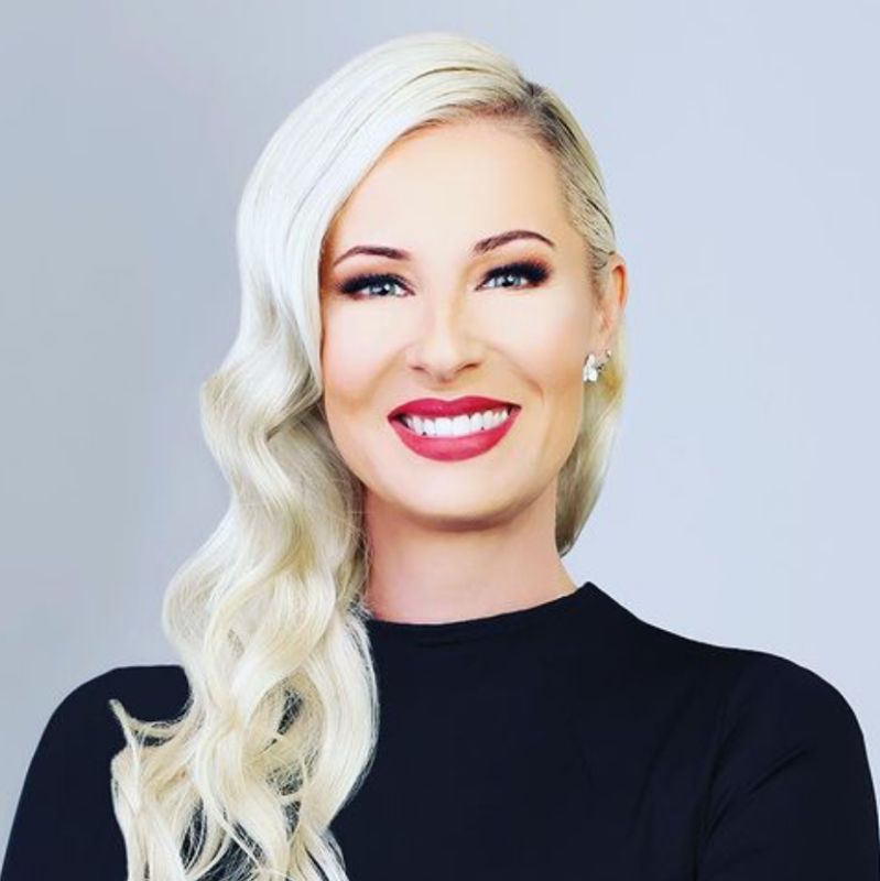 realtor photo