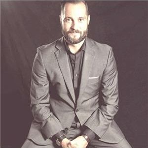 realtor photo
